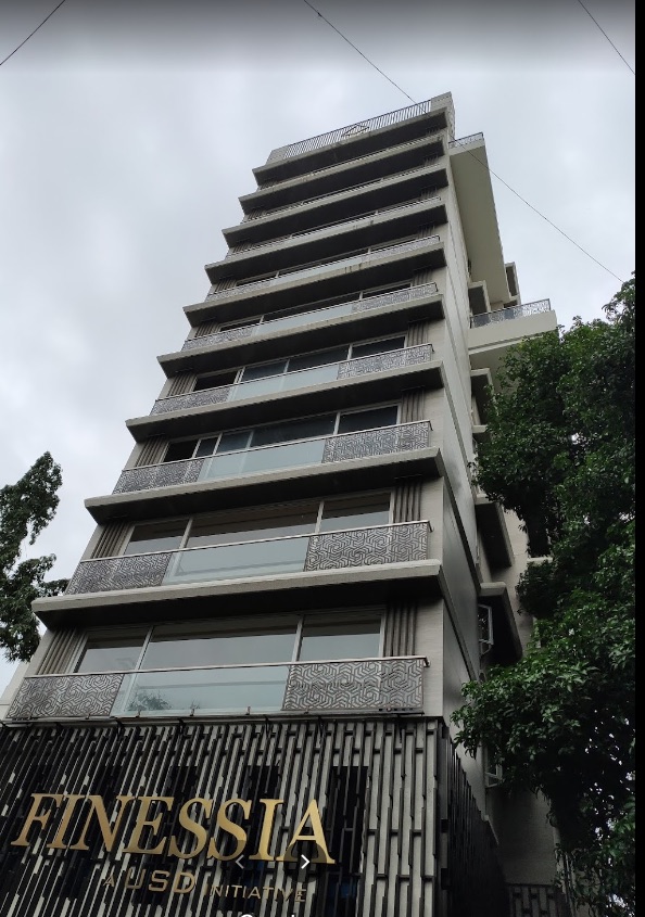 Main - Finessia, Bandra West